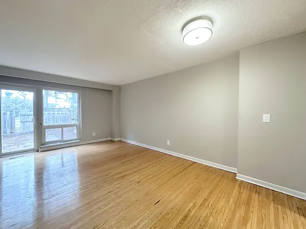 63 Havenbrook BLVD #TH4, Toronto C15, ON M2J 1A7
