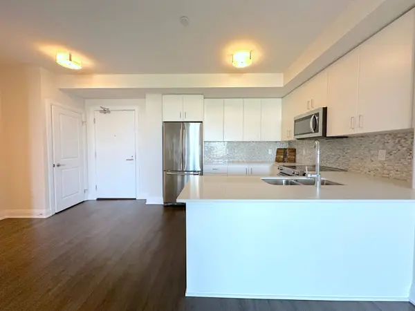 2333 Taunton RD #726, Oakville, ON L6H 0N5