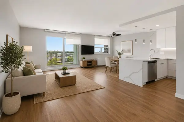125 Forsythe ST #1201, Oakville, ON L6K 3K1