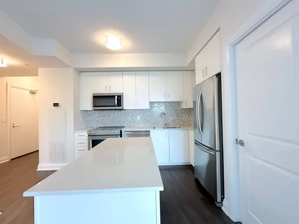 2333 Taunton RD #421, Oakville, ON L6H 0N5