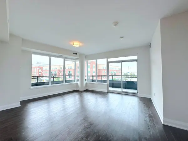 2333 Taunton RD #421, Oakville, ON L6H 0N5