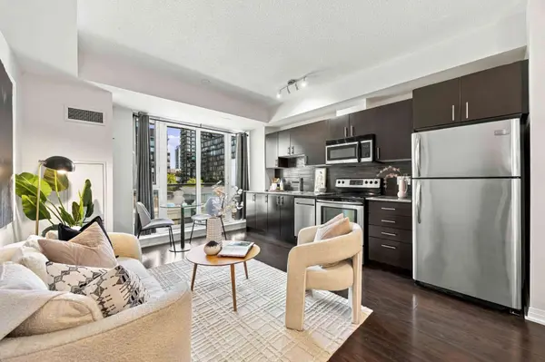 25 Cole ST #320, Toronto C08, ON M5A 4M3