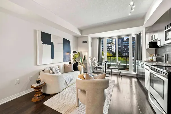 25 Cole ST #320, Toronto C08, ON M5A 4M3