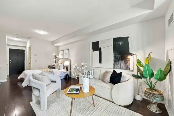 25 Cole ST #320, Toronto C08, ON M5A 4M3