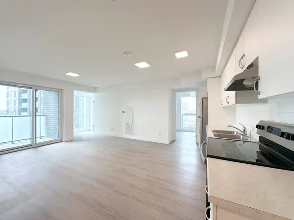 5 Zappacosta DR #1807, Toronto W05, ON M9M 0G9