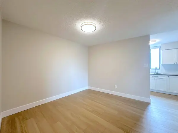 165 La Rose AVE #1101, Toronto W09, ON M9P 3S9