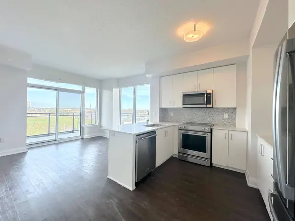 2333 Taunton RD #605, Oakville, ON L6H 0N5