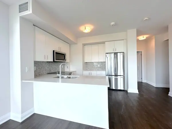 2333 Taunton RD #605, Oakville, ON L6H 0N5