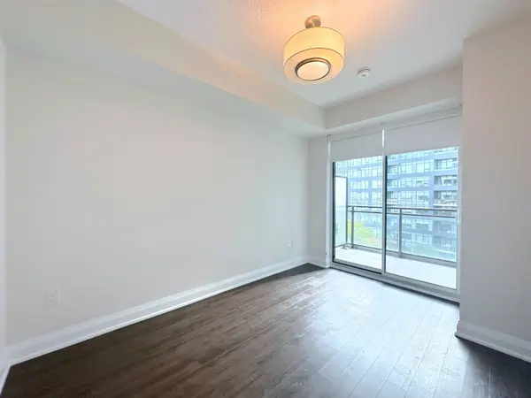 2333 Taunton RD #533, Oakville, ON L6H 0N5