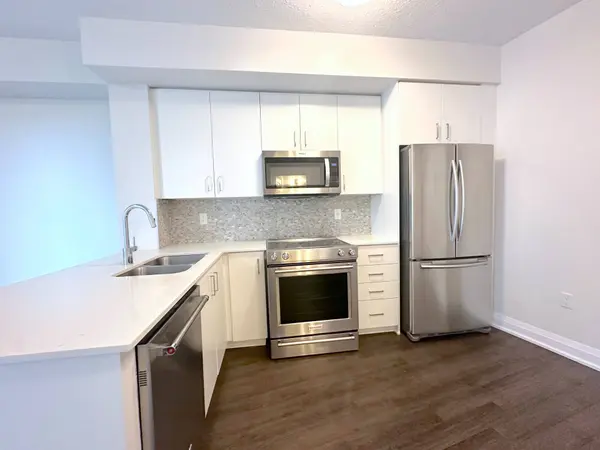 2333 Taunton RD #533, Oakville, ON L6H 0N5