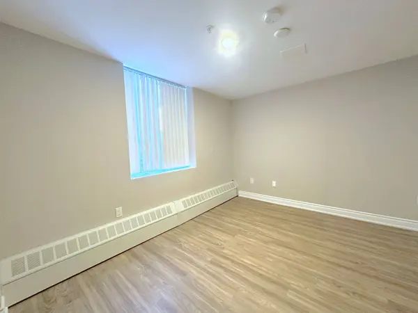 55 Lisgar ST #109, Toronto C01, ON M6J 3X6