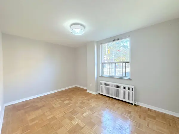 145 Jameson AVE #108, Toronto W01, ON M6K 2X4