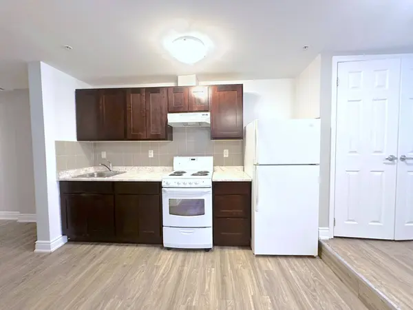 55 Lisgar ST #109, Toronto C01, ON M6J 3X6