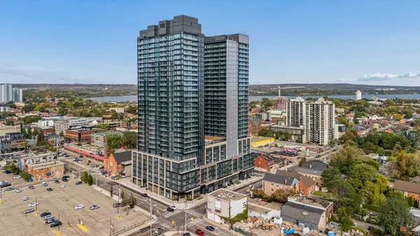 91-JohnStN_Unit-1802_001