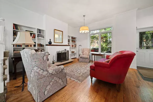 206 Berkeley ST, Toronto C08, ON M5A 2X4