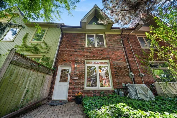 206 Berkeley ST, Toronto C08, ON M5A 2X4