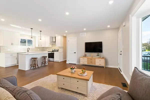 74 Tranquility ST, Brantford, ON N3R 3H8