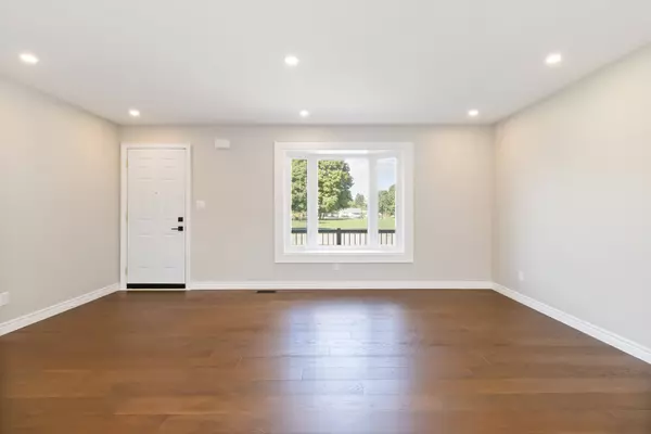 74 Tranquility ST, Brantford, ON N3R 3H8