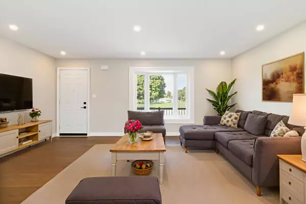 74 Tranquility ST, Brantford, ON N3R 3H8