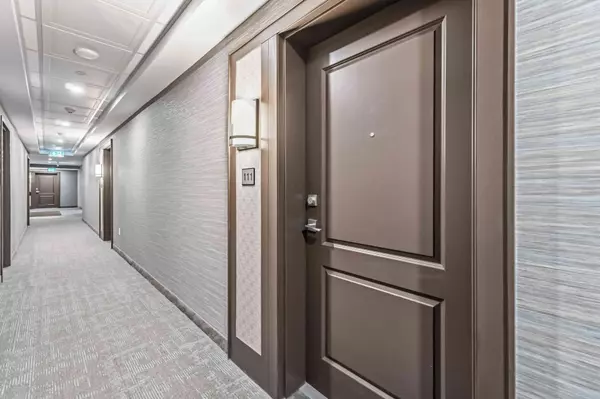 450 Dundas ST E #111, Hamilton, ON L8B 1Z2