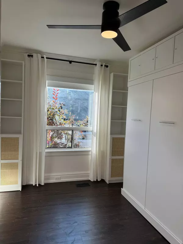 793 Pape AVE #1, Toronto E03, ON M4K 3T2