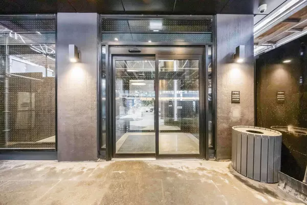 120 Broadway AVE #1011, Toronto C10, ON M4P 0E9