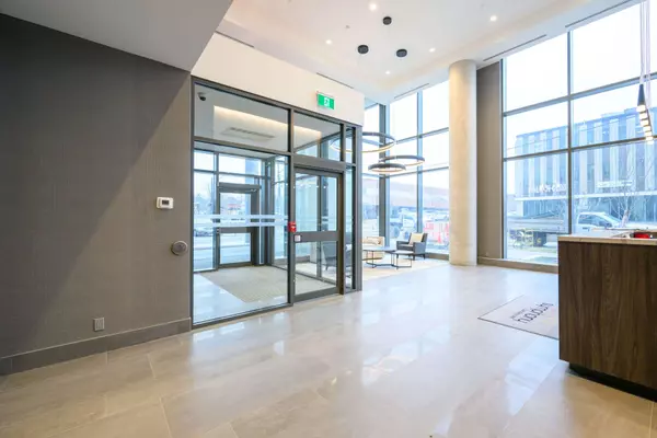 15 Lynch ST #1803, Brampton, ON L6W 2Z8