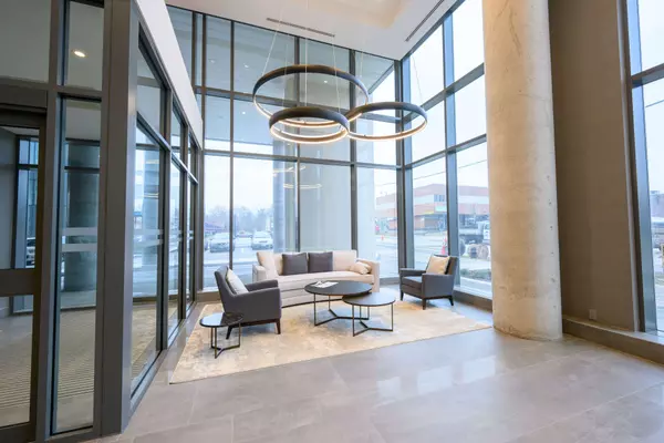 15 Lynch ST #1803, Brampton, ON L6W 2Z8