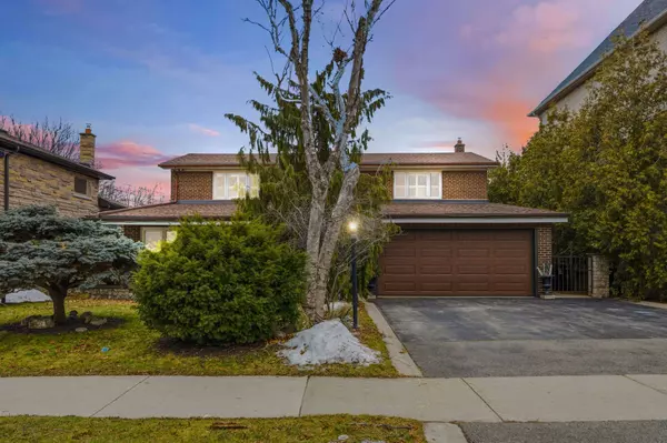 116 Clement RD, Toronto W09, ON M9R 1Z2