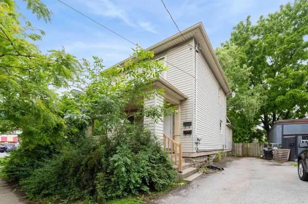 107 Lake ST, St. Catharines, ON L2R 5X7