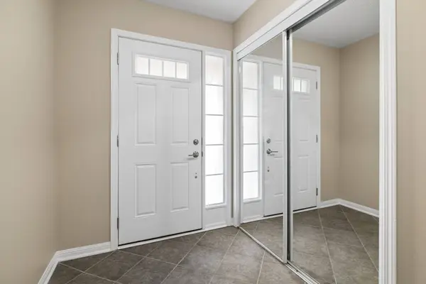 222 Septimus HTS, Milton, ON L9T 8N5