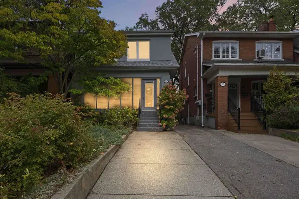 319 Durie ST, Toronto W02, ON M6S 3G2