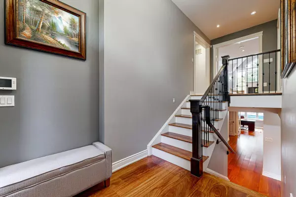 159 Viewbank CRES, Oakville, ON L6L 1R3