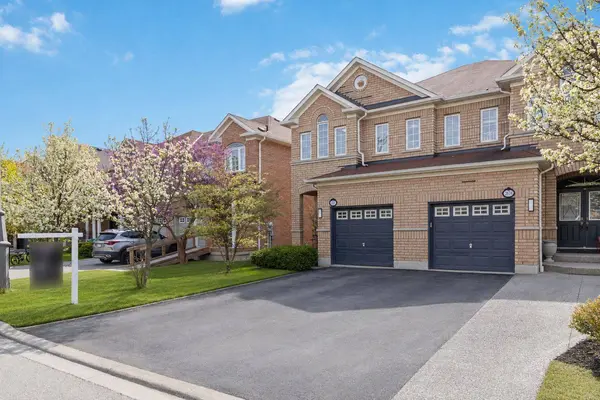 3872 Skyview ST, Mississauga, ON L5M 8A1