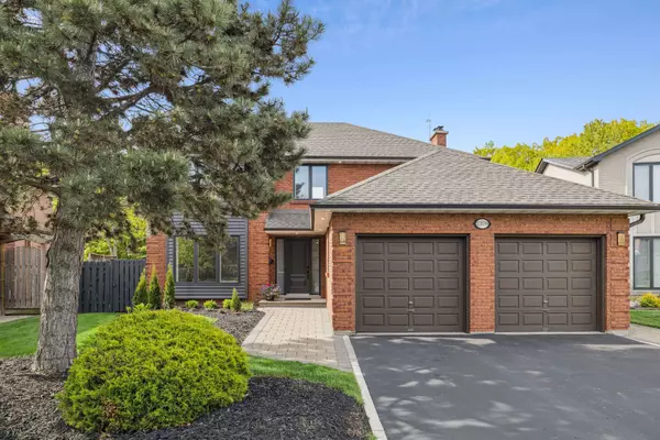 1379 Golden Meadow TRL, Oakville, ON L6H 3H1