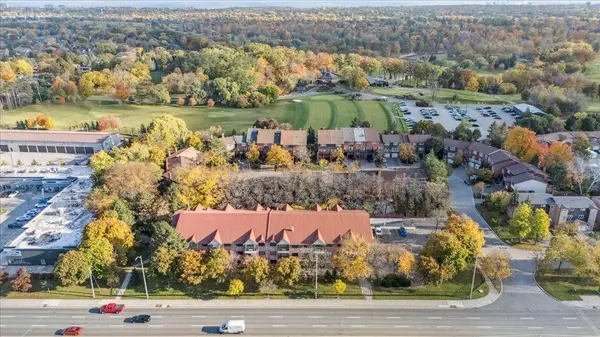 1275 Cornerbrook PL #212, Mississauga, ON L5C 3J3