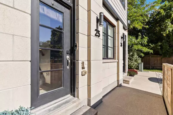 405 Plains RD E #25, Burlington, ON L7T 2C9