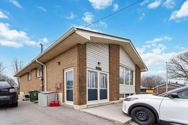 517 Mohawk ST W #Main, Hamilton, ON L9C 1X3