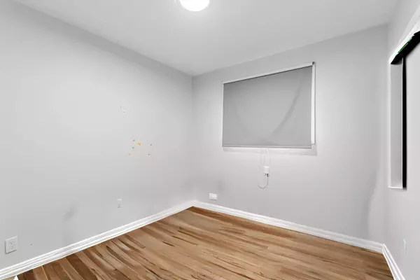 517 Mohawk ST W #Main, Hamilton, ON L9C 1X3