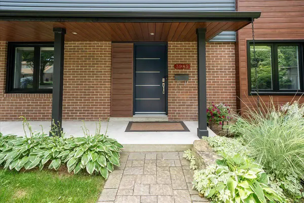 3985 Taffey CRES, Mississauga, ON L5L 2A6