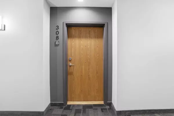 243 Northfield DR E #308, Waterloo, ON N2K 0H2