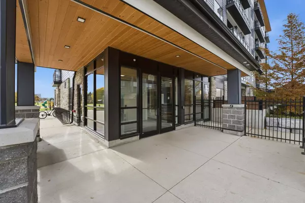 243 Northfield DR E #308, Waterloo, ON N2K 0H2