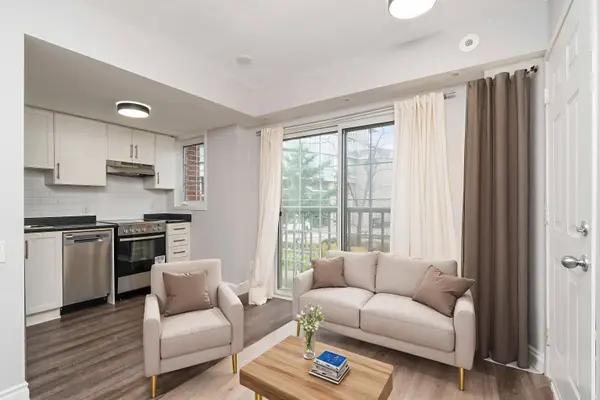 9 Windermere AVE #79, Toronto W01, ON M6S 5A4