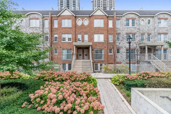 9 Windermere AVE #79, Toronto W01, ON M6S 5A4