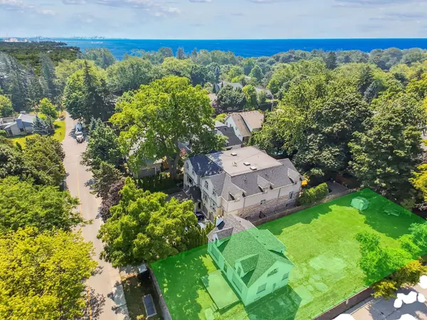 86 Kerr ST, Oakville, ON L6K 3A3