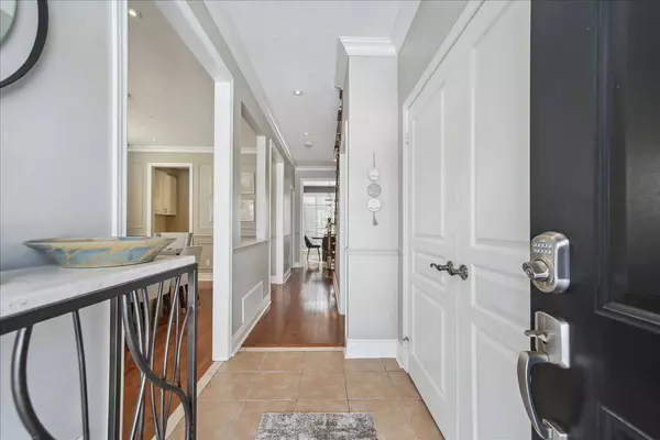 2313 Blue Oak CIR, Oakville, ON L6M 5J3