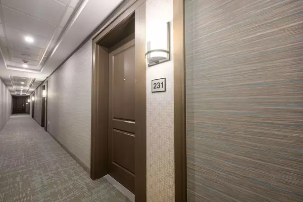 450 Dundas ST E #231, Hamilton, ON L0R 2H8