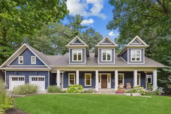 1097 Birchview AVE, Oakville, ON L6J 2C5