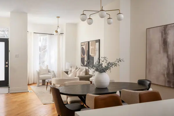 164 Munro ST, Toronto E01, ON M4M 2B9