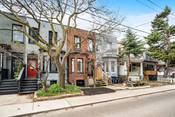 164 Munro ST, Toronto E01, ON M4M 2B9